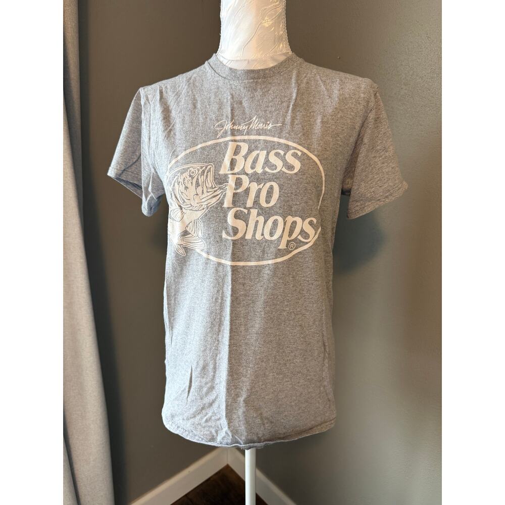 Bass pro shop tshirt small